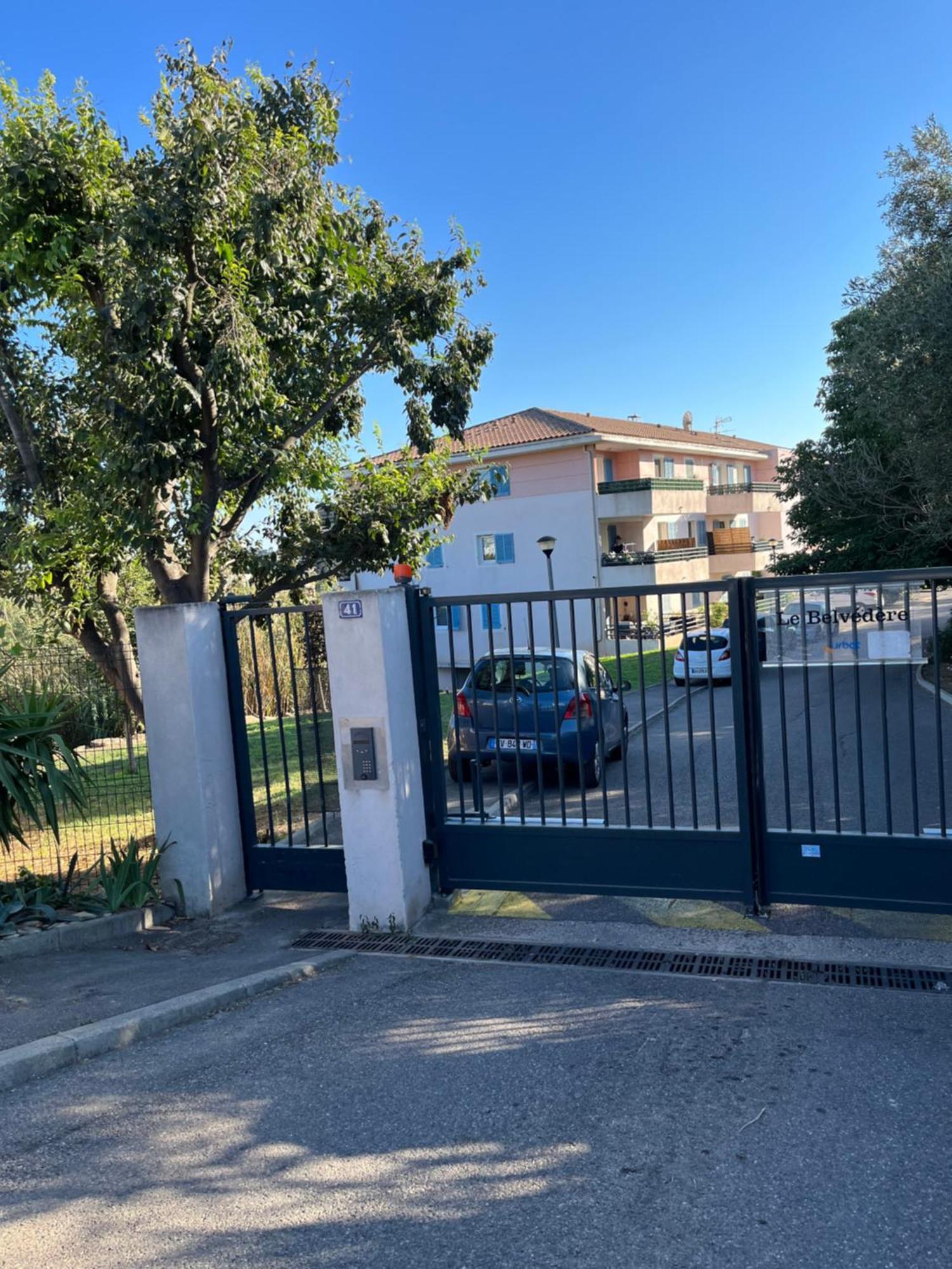 Charme Et Calme Appartement Marseilles Buitenkant foto